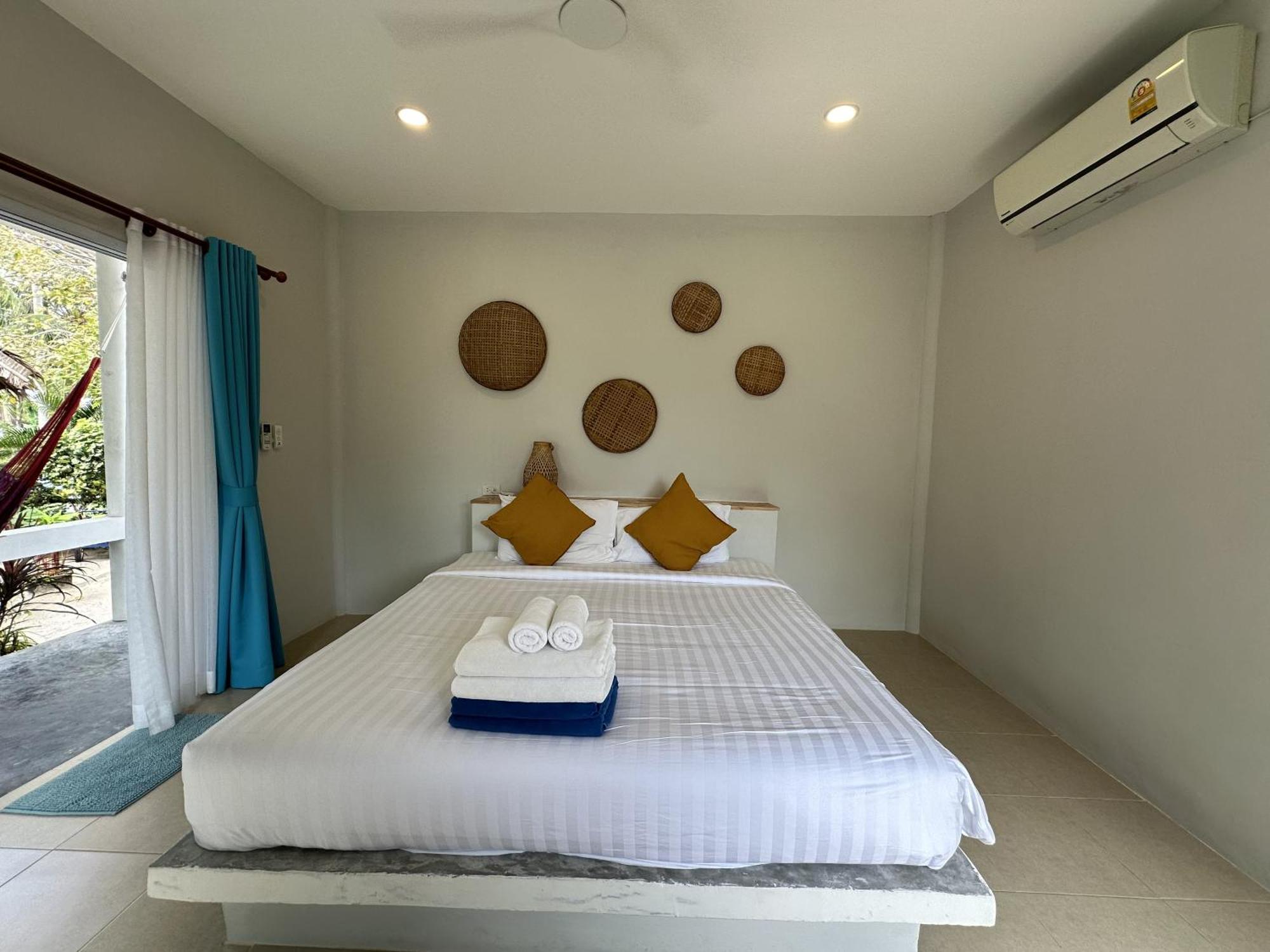 Sand Terrace Beach Bungalows Ban Tai Quarto foto